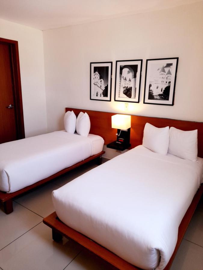 Twin Room - Non-Smoking